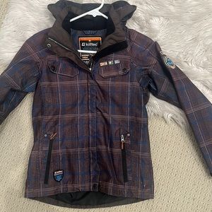 Killtec shell with hood in great condition. Waterproof great for the winter!